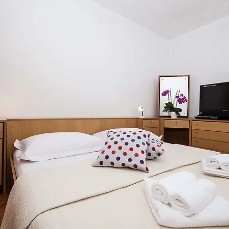 Lala Apartament Tučepi